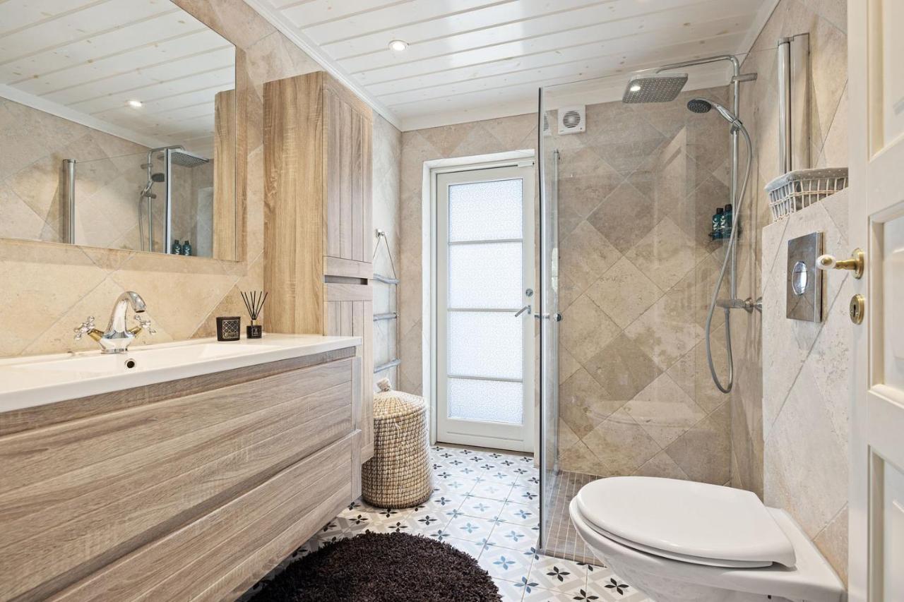 Panorama Cabin- Jacuzzi Available October 2025-May 2026 Lona Exteriör bild